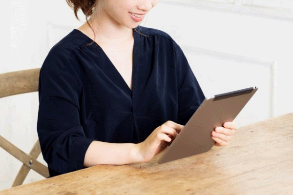 U-NEXTが固まって動かない時の対処法【スマホ・タブレット編】